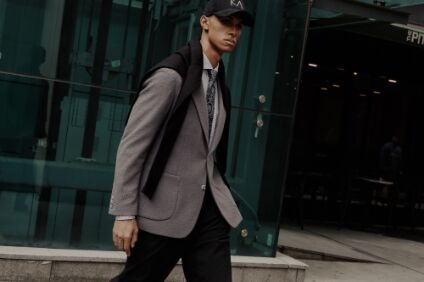 Takım Elbisede Kumaş Seçimi Neden Bu Kadar Önemli?