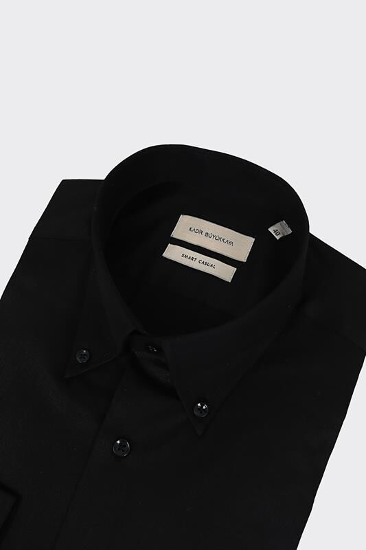 Yaka Düğmeli Gömlek Yaka Düğmeli Gömlek