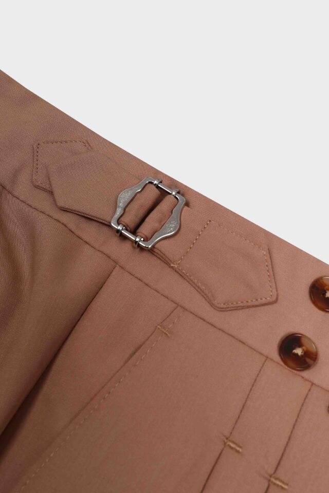 بنطلون بكسرتين، لون بيج داكن - مقاس 42