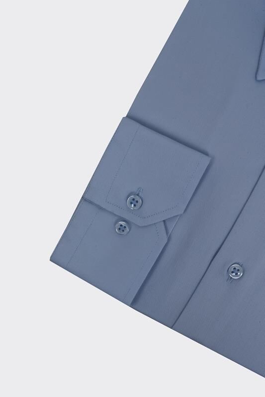 Yaka Düğmeli Gömlek Yaka Düğmeli Gömlek