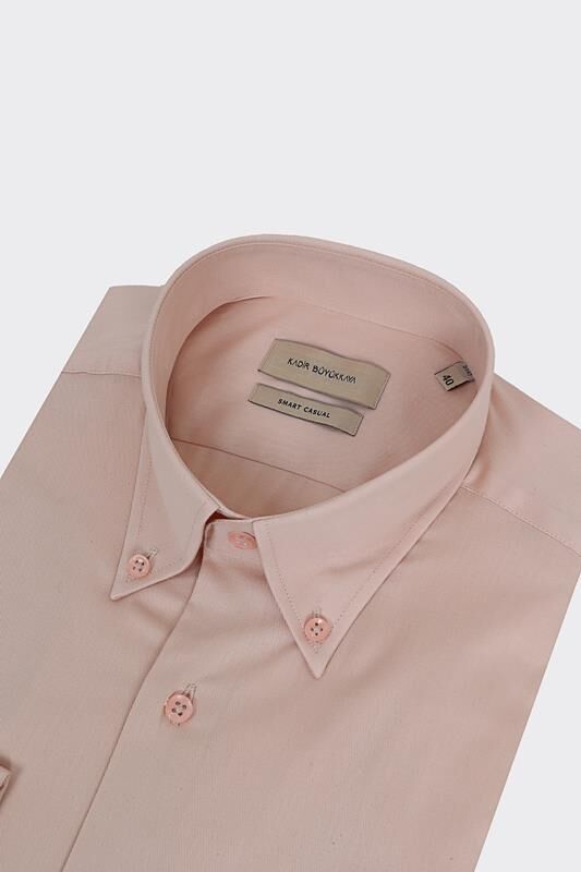 Yaka Düğmeli Gömlek Yaka Düğmeli Gömlek