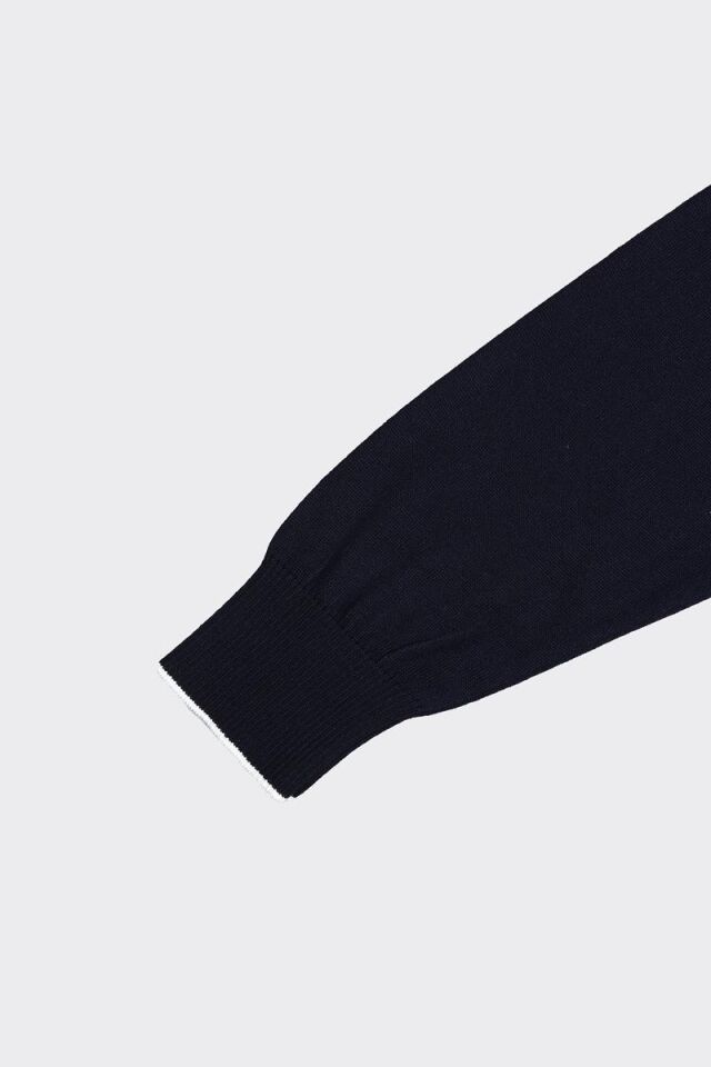 V Yaka Triko Lacivert - M