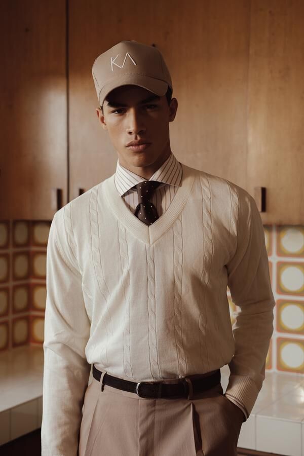 V Yaka Triko Ekru - L