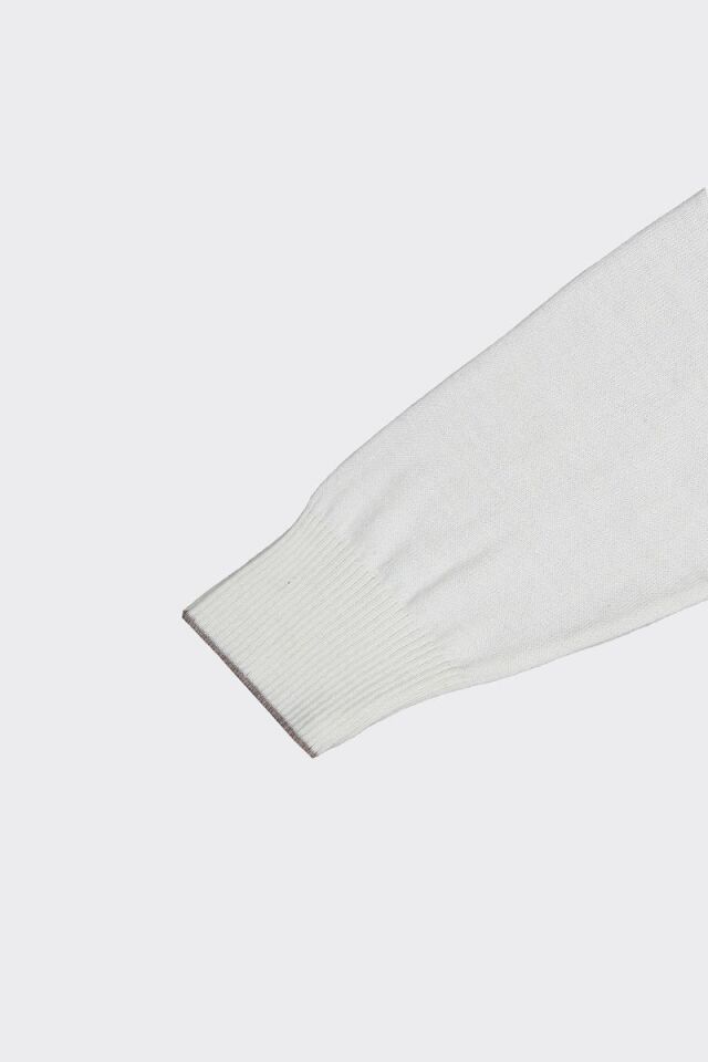 V Yaka Triko Ekru - L