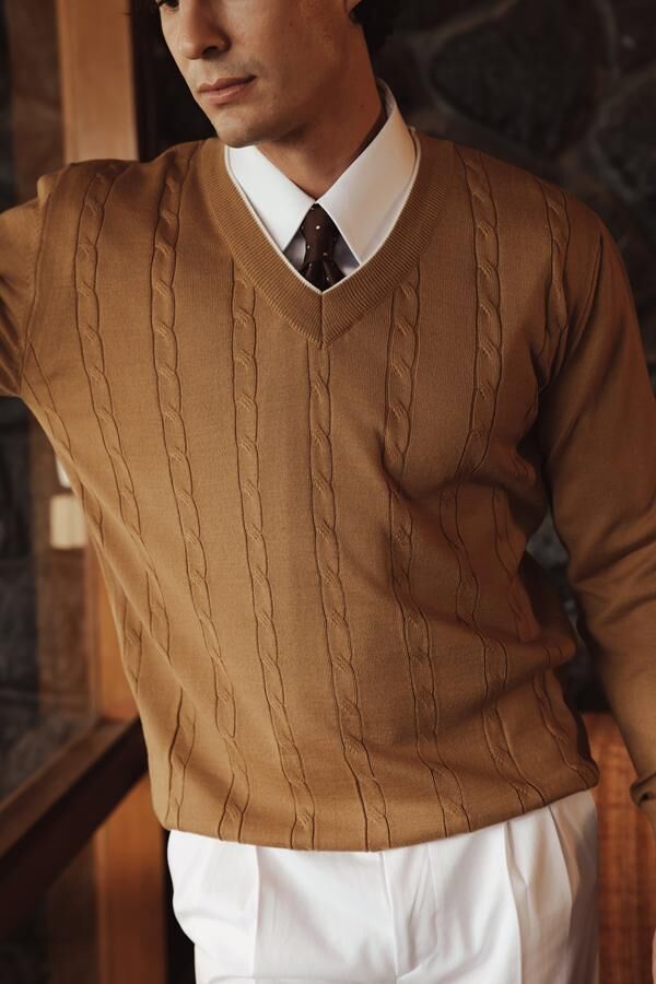 V Yaka Triko V Yaka Triko