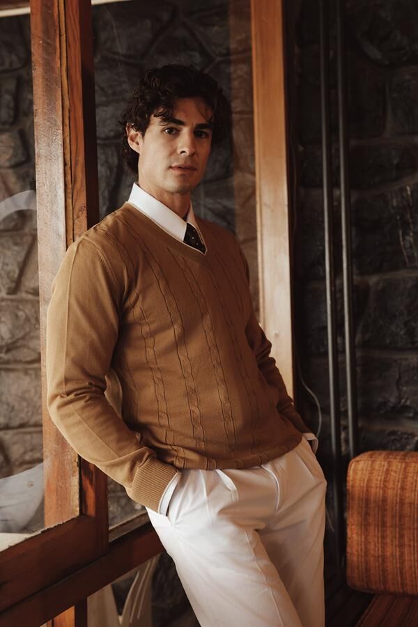 V Yaka Triko V Yaka Triko