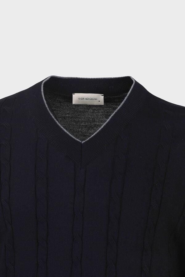 V Yaka Triko Siyah - XXL