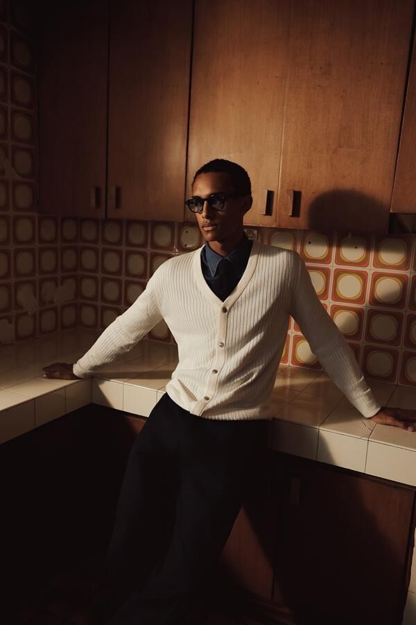 V Yaka Hırka V Yaka Hırka